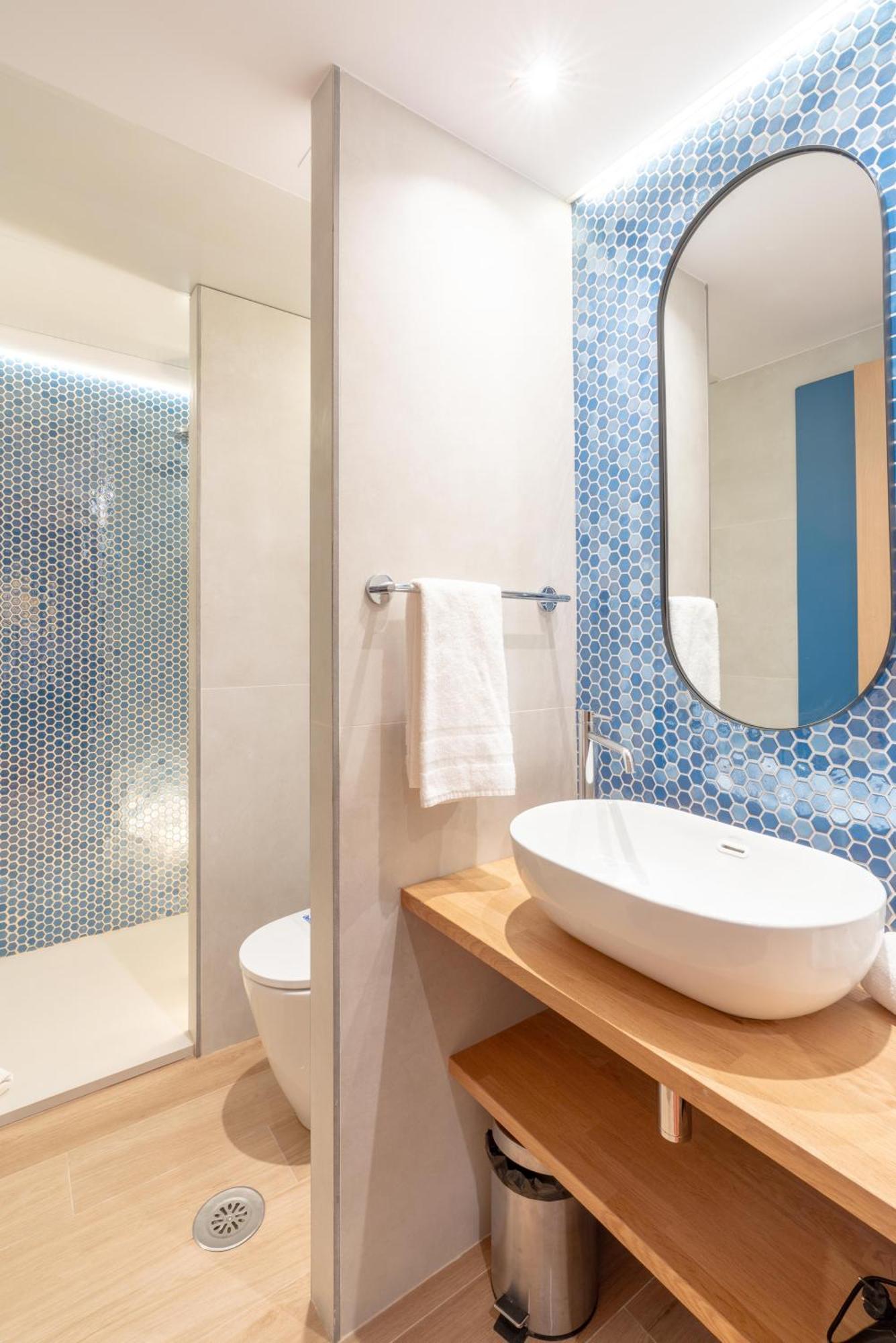 Serennia Cest Apartamentos Arc De Triomf Barcelona Kültér fotó